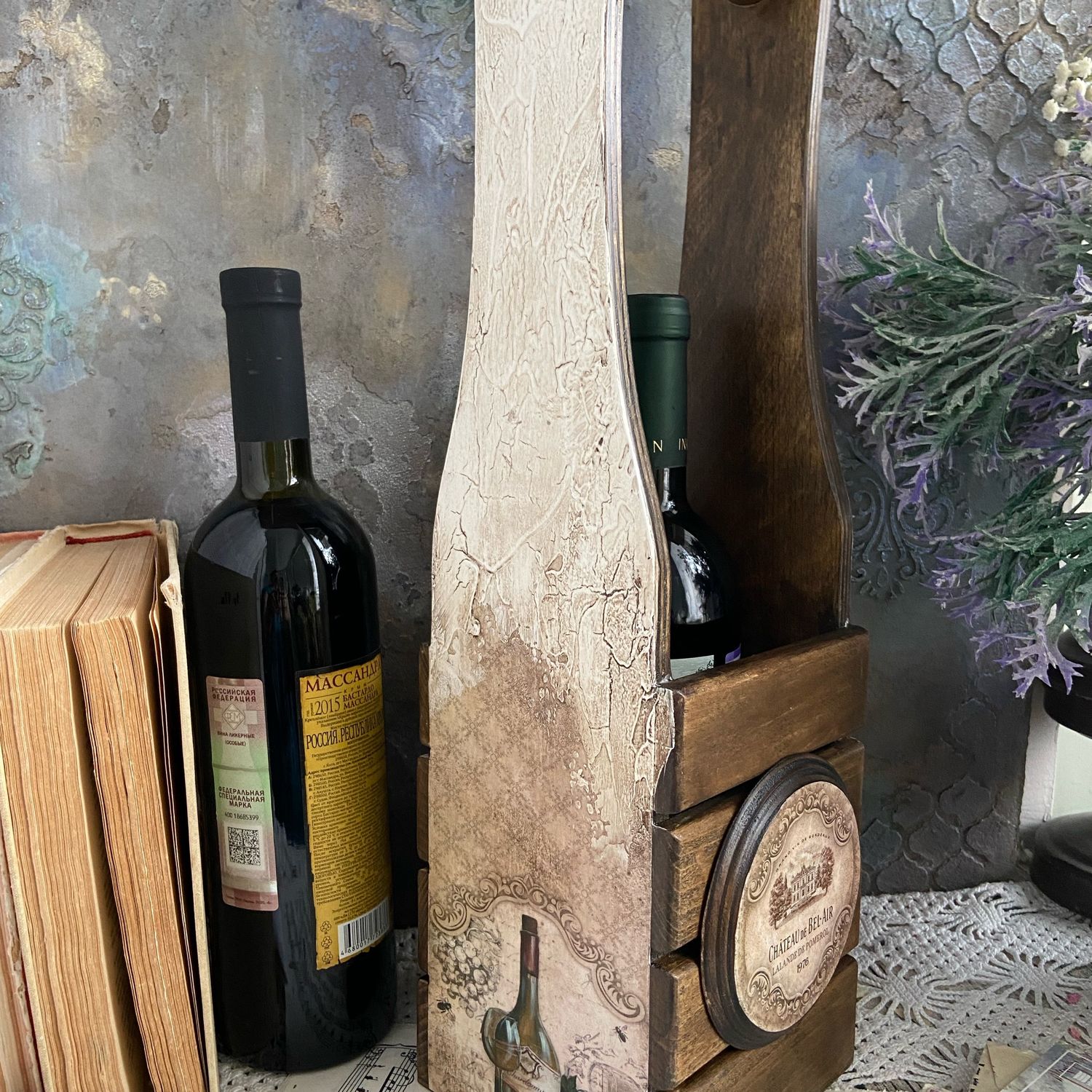 Деревянный короб под бутылку