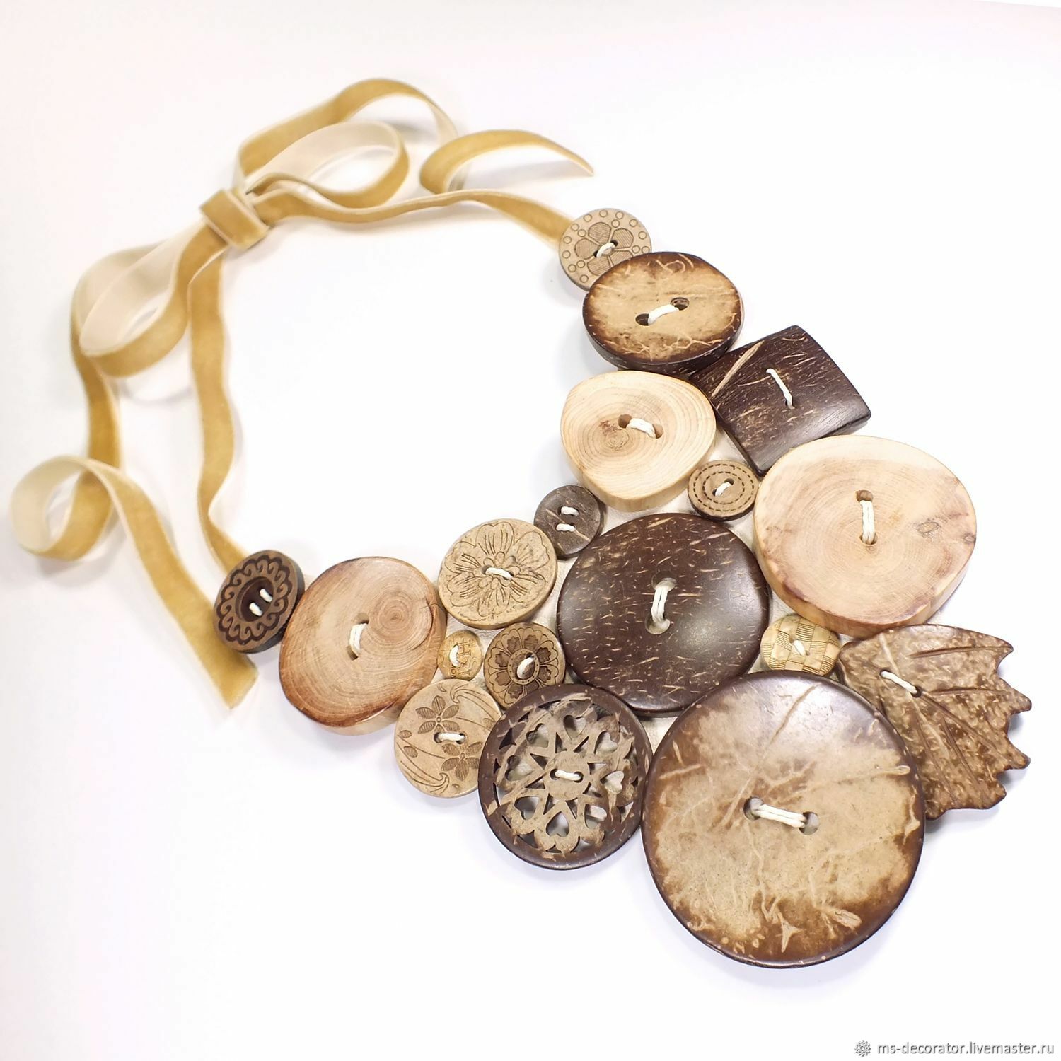 Button Flowerbed, Necklaces, natural leather, wooden buttons, Necklace, St. Petersburg,  Фото №1