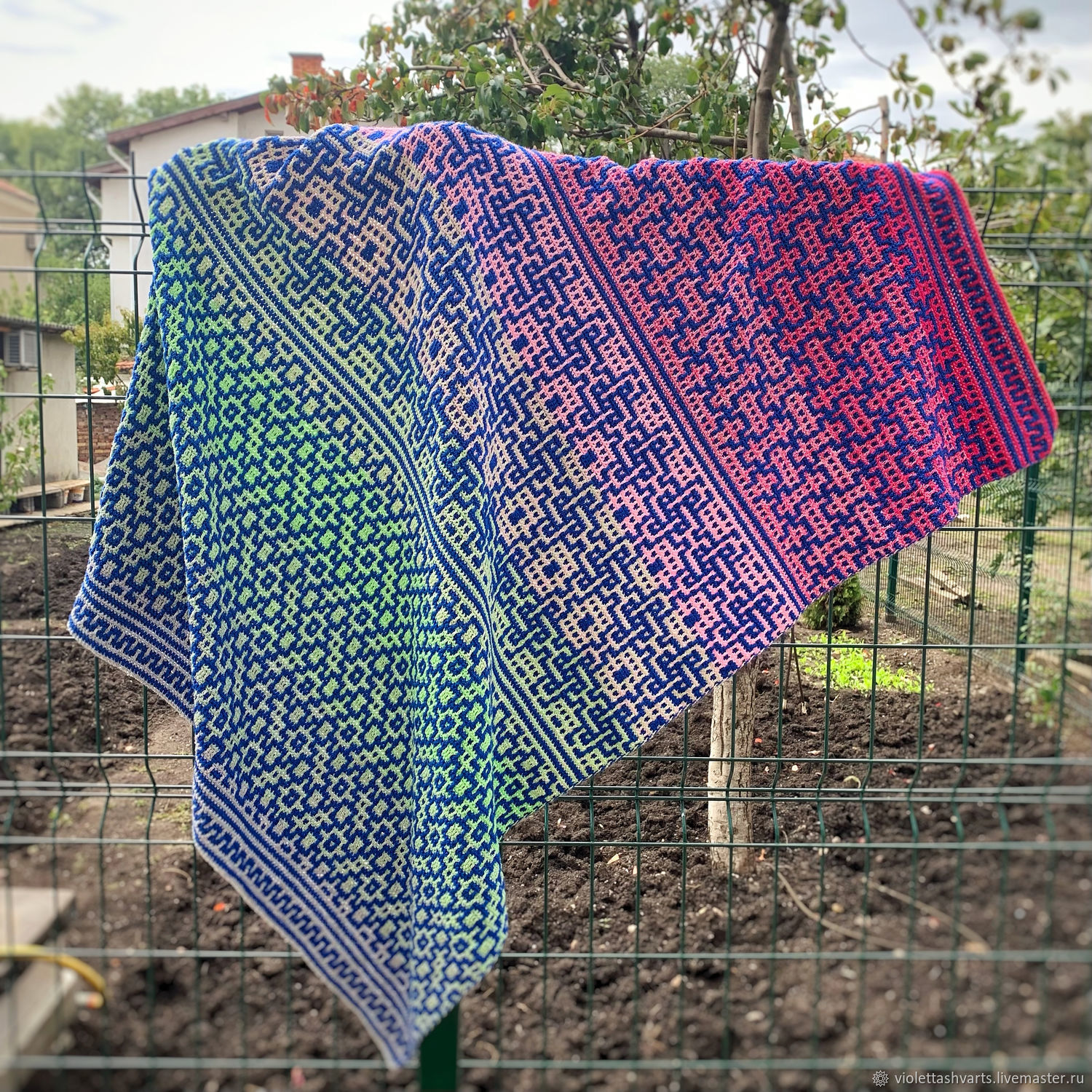 Плед крючком — схемы для вязания детского, плюшевого, красивого, бабушкиного квадрата (99 фото)