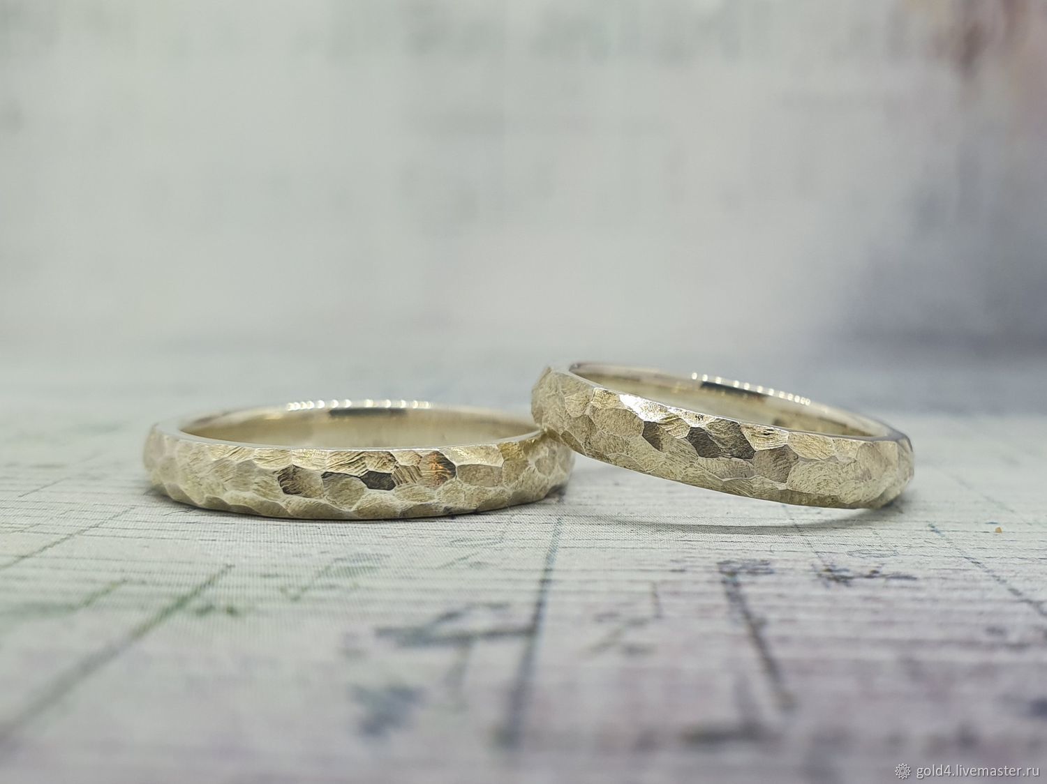 Необычные обручальные кольца (фото): цвет, металл, форма, дизайн