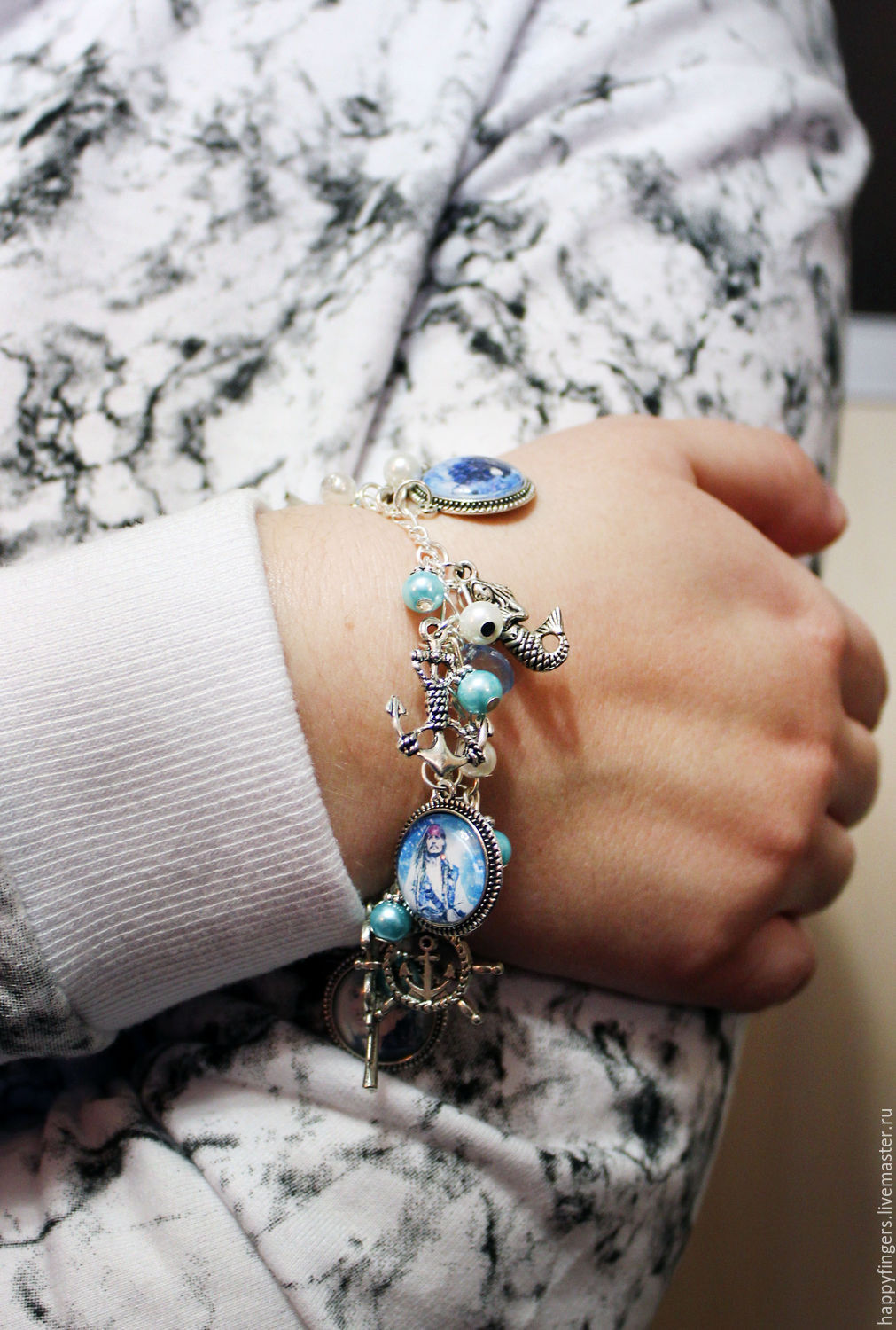 Bracelet Pirates Of The Caribbean Sea Johnny Depp Bracelet Pirates Of The Caribbean Sea Johnny Depp