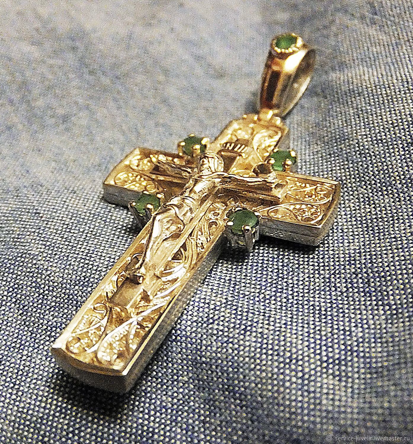 Мужские кресты из золота