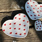 Посуда handmade. Livemaster - original item Plate Heart with red hearts 15 cm to order Any painting. Handmade.