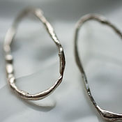 Серебряные серьги с иолитом – Серьги кольца – Минималистичные гвоздики