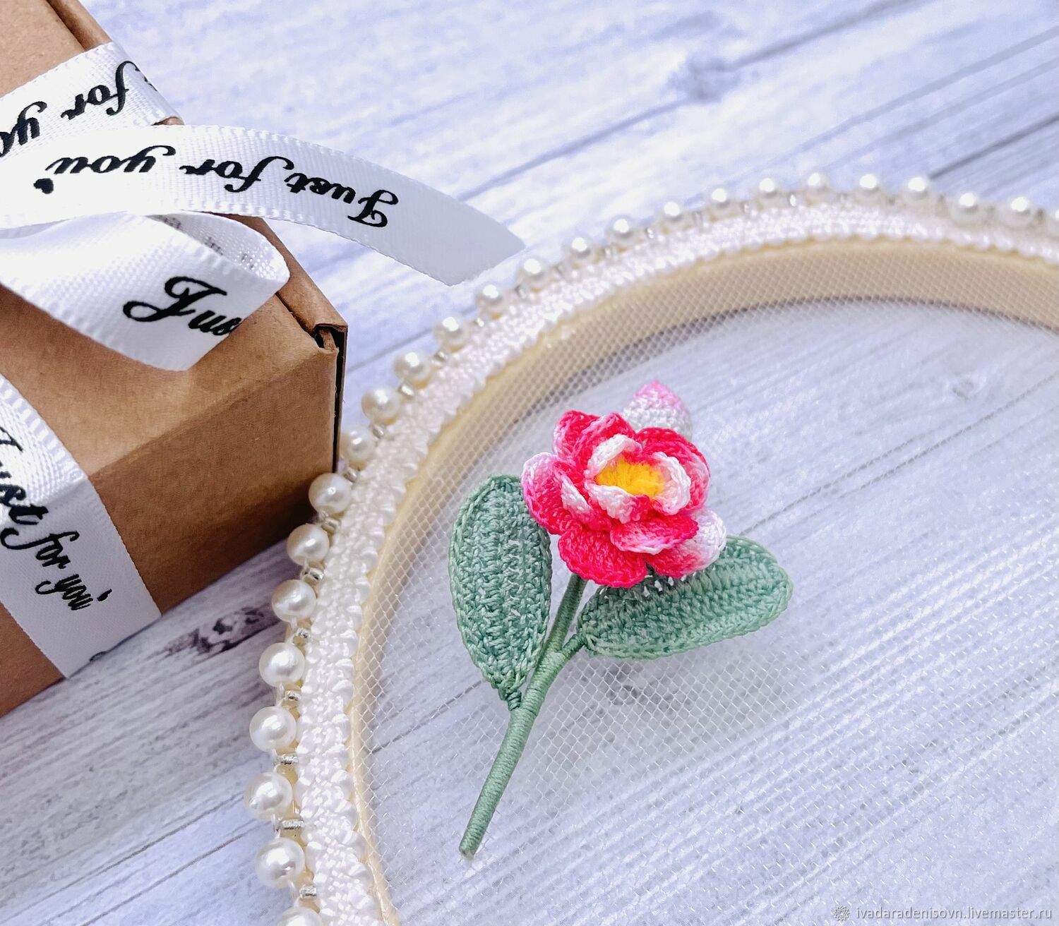 Миниатюрный подарок. Миниатюрный подарок. Подарок в спичечный коробок. Миниатюрные подарки. Миниатюрный подарок.