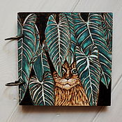 Канцелярские товары handmade. Livemaster - original item Sketchbook wood cover 16x16sm "Cat in forest". Handmade.