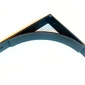 Forged shoehorn, black and gold