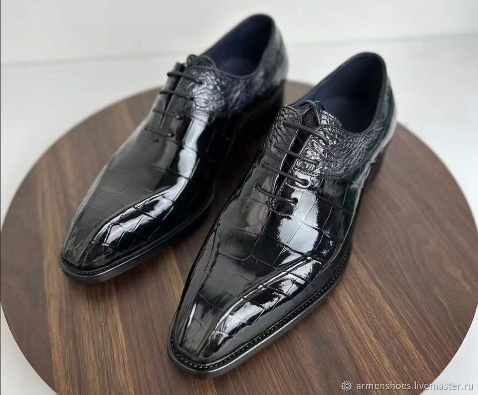 Oxfords made of genuine crocodile leather in black GQWVLCOM Oxfords St. Petersburg