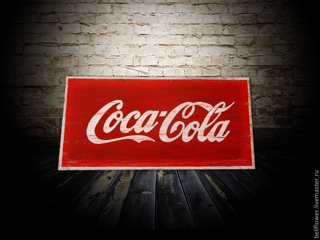 Добрая полка coca cola