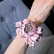Украшения handmade. Livemaster - original item Leather Bracelet Dance of Roses Dusty Rose Handmade with Flowers. Handmade.