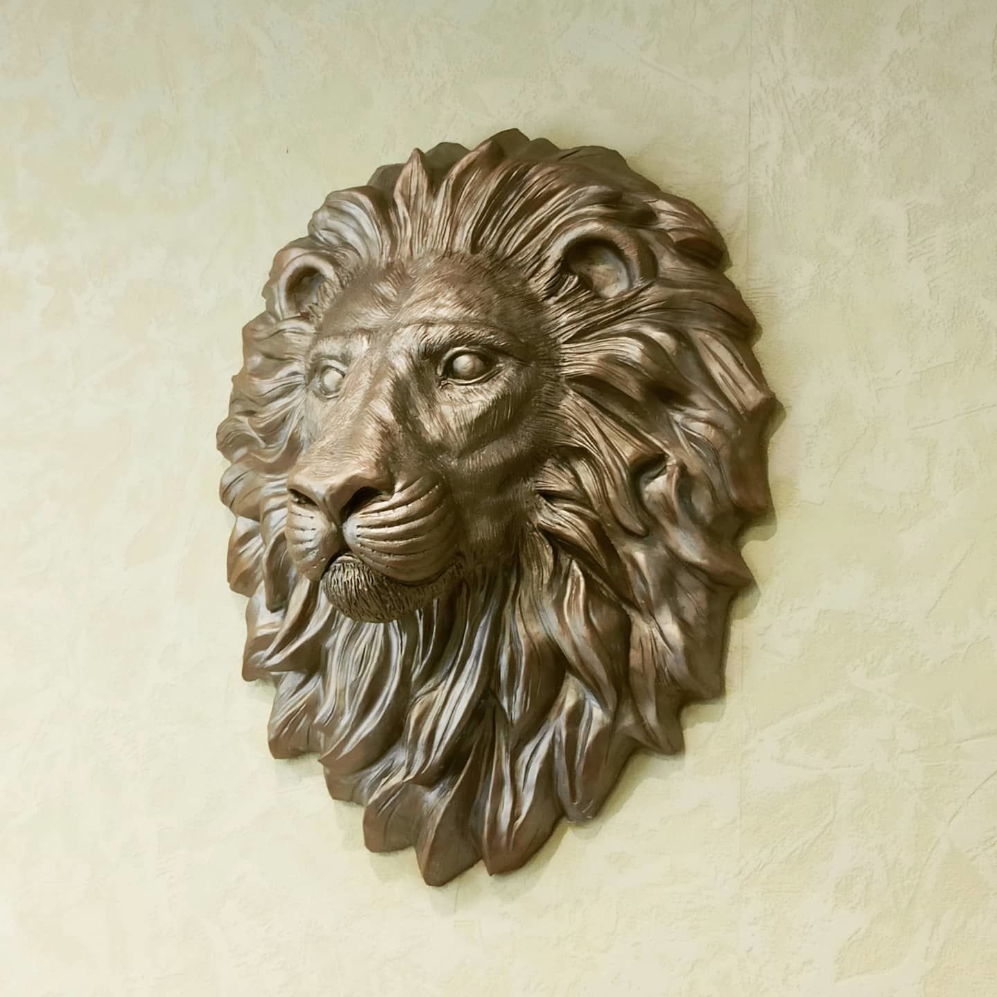Голова Льва на стену
