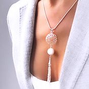 Украшения handmade. Livemaster - original item White long necklace with a chain brush in a set for the summer. Handmade.