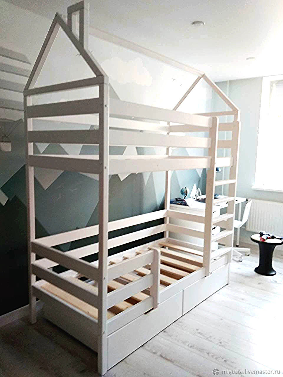 Двухъярусная кровать-домик Scandi Hut