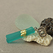 Украшения handmade. Livemaster - original item Earrings-ear-stud: Emerald sticks with gold lampwork murano glass. Handmade.