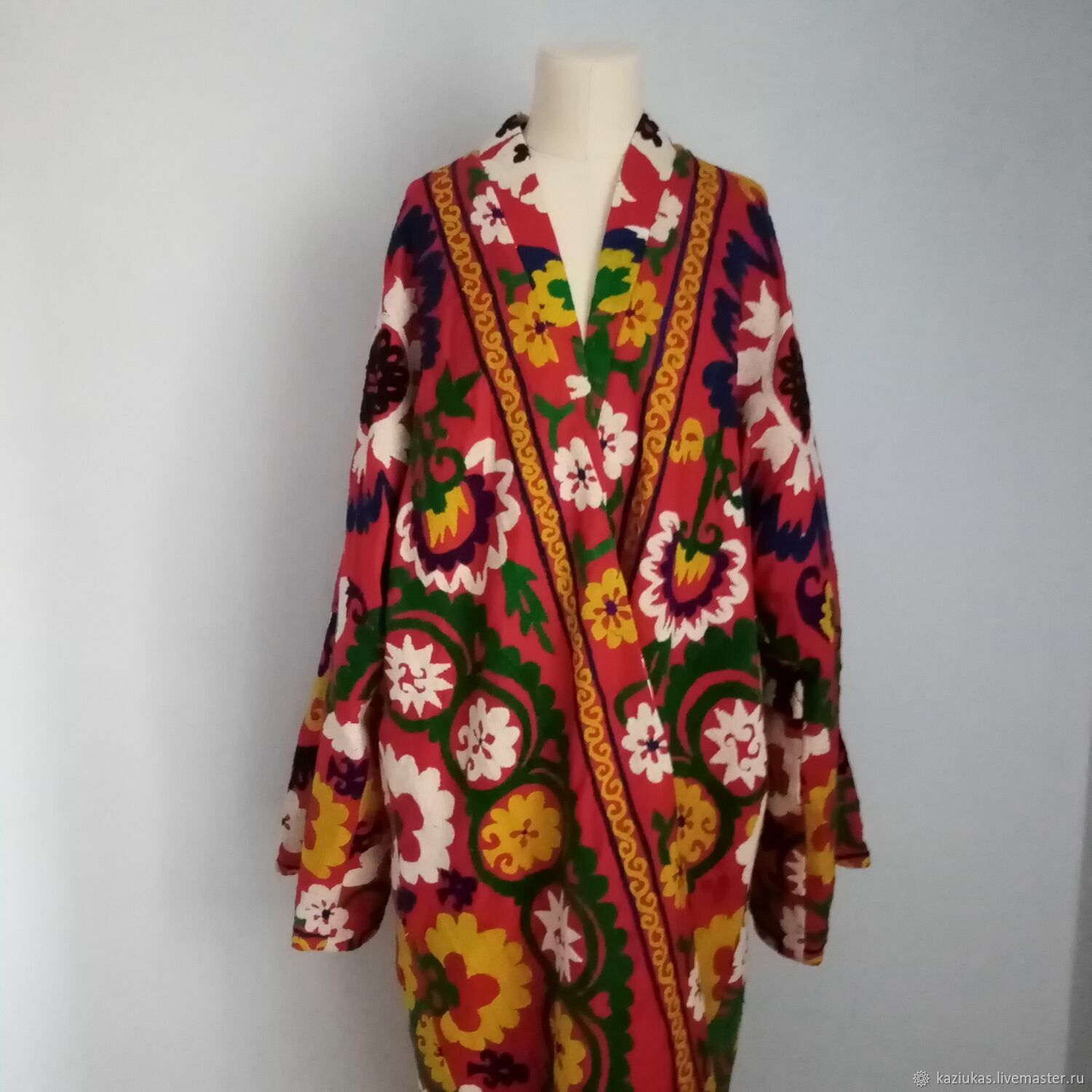 Чапан узбекский мужской. Купить узбекский халат в интернет магазине