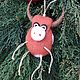 Войлочная игрушка новогодняя: игрушка на елку символ 2021 корова бык. Войлочная игрушка. Светлана 'Шерстяной калейдоскоп' (WoolKaleidoscop). Ярмарка Мастеров.  Фото №4