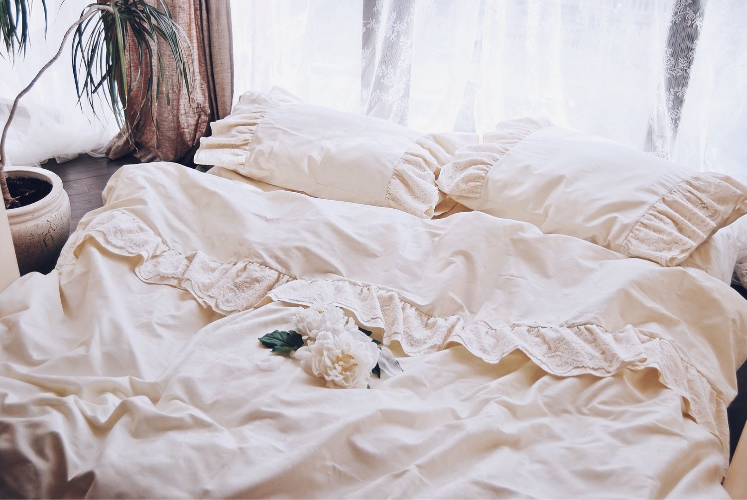 Кровать постельное белье