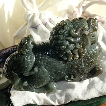 Фен-шуй и эзотерика ручной работы. Ярмарка Мастеров - ручная работа Императорские Львы из нефрита _Успех и могущество_ статуэтка/артефакт. Handmade.