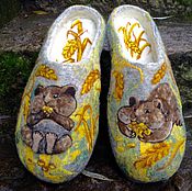 Обувь ручной работы handmade. Livemaster - original item Тапочки подарочные  «Хомяк» 31см.. Handmade.