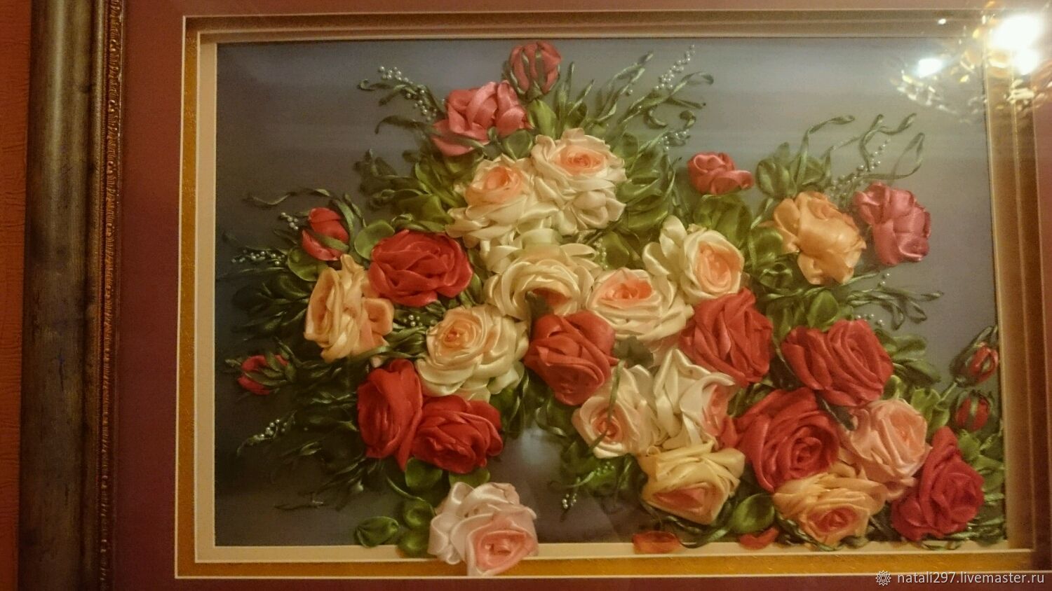 Вышивка лентами розы