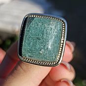 Горный хрусталь натуральный в серебре кольцо (192)