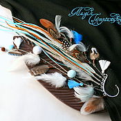 Украшения handmade. Livemaster - original item The feather cuff is white and blue. Handmade.