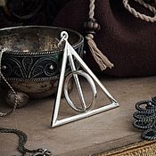 Украшения handmade. Livemaster - original item Pendant Deathly Hallows. Harry Potter. Harry Potter.  Green de Wald. silver. Handmade.