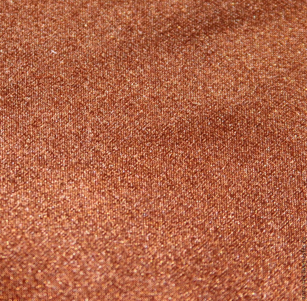 песочно коричневый