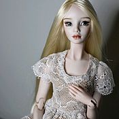 Фарфоровая шарнирная кукла Роуз