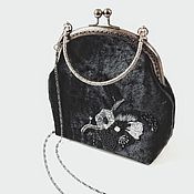 Сумки и аксессуары handmade. Livemaster - original item Handbag velvet on the clasp. Handmade.
