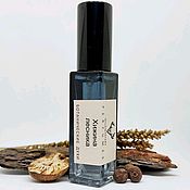 Woody, a set of samples of the author's perfume