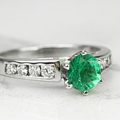 Украшения ручной работы. Ярмарка Мастеров - ручная работа 1.0tcw Colombian Emerald Engagement Ring,Emerald Diamond Accent Ring,M. Handmade.