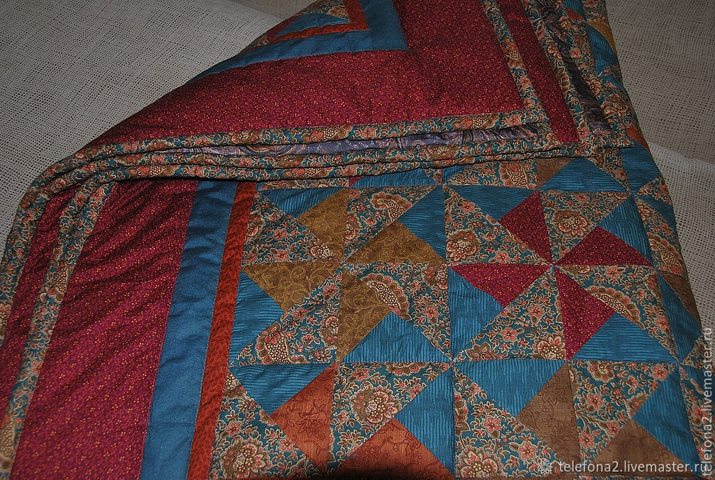 Как в старину называлось одеяло для ребенка. Старинное лоскутное одеяло. Как в старину называлось одеяло для ребенка. Советское одеяло для детей. Лоскутное покрывало.