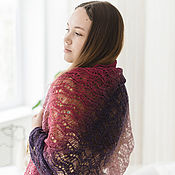 Shawl, fichu with beaded Love-carrot mineral Cape on the shoulders