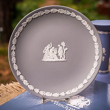 Винтаж ручной работы. Ярмарка Мастеров - ручная работа WEDGWOOD редкая тарелка Илиада Гомера, Англия, 1970-1980 гг.. Handmade.
