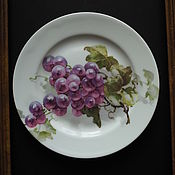 Винтаж handmade. Livemaster - original item Pre-revolutionary plates with berries. Handmade.