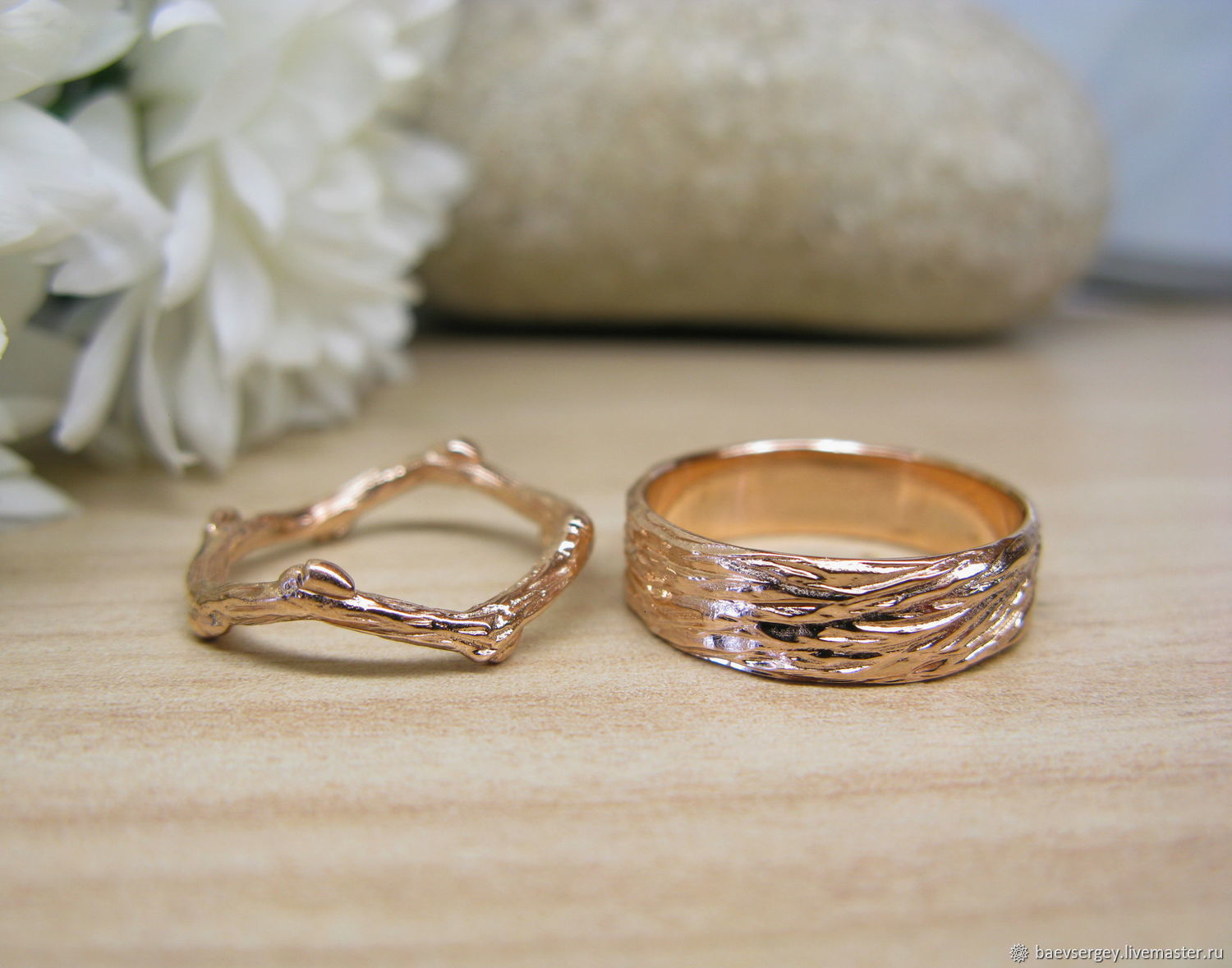 Золотые кольца на свадьбу