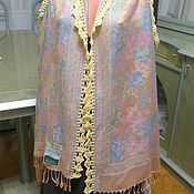 Shawls: down Orenburg shawls. Vintage