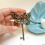 Украшения handmade. Livemaster - original item Transparent Pendant Key Leopard print Butterfly Vintage Key Chain number №2. Handmade.
