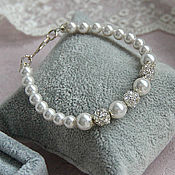 Свадебный салон handmade. Livemaster - original item Swarovski pearl Bracelet for the bride b01. Handmade.