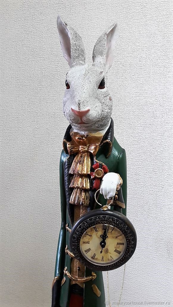 Часы кролика