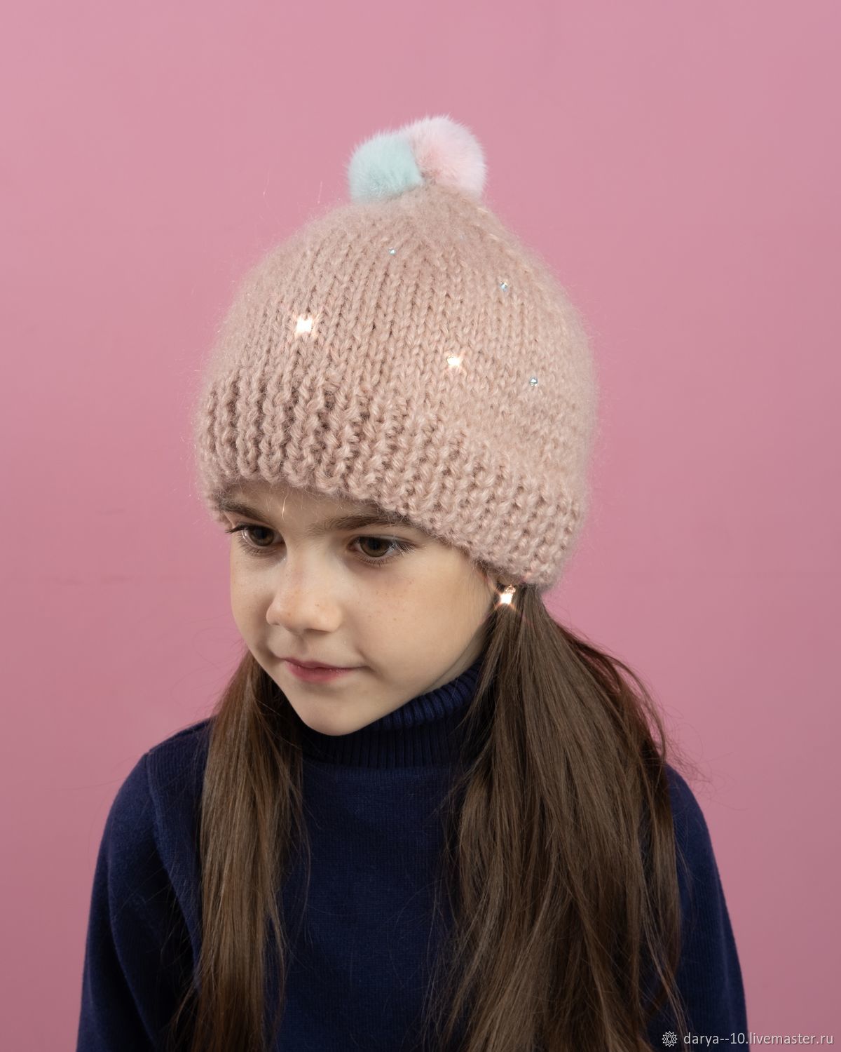Вязанная шапка для девочки схема и описание