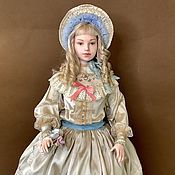 interior doll: The lady with the dog