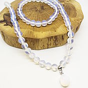 Украшения handmade. Livemaster - original item Jewelry set: beads and a Milky glass bracelet. Handmade.