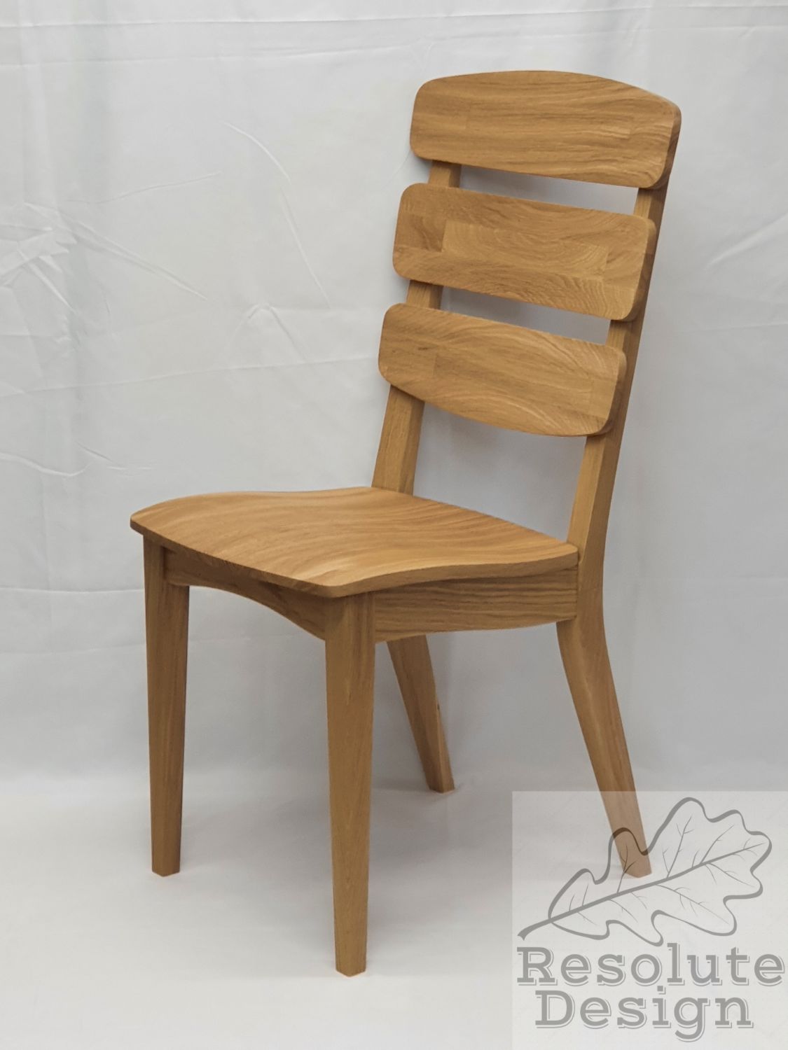 Преимущества деревянных стульев