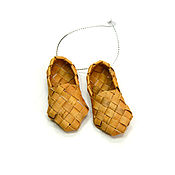 Русский стиль handmade. Livemaster - original item Miniature souvenir bast shoes 6 cm. Souvenir from Russia. Art. 10012. Handmade.