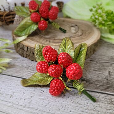 Украшения ручной работы. Ярмарка Мастеров - ручная работа Брошь малина. Handmade.