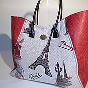 Bag with clasp: Bag made of French tapestry with flowers