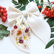 Украшения handmade. Livemaster - original item Bow with embroidery - Leaf fall (linen champagne). Handmade.