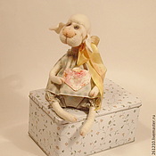 Кошка Мисс Шалунья авторская войлочная игрушка в подарок